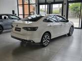 VOLKSWAGEN - VIRTUS - 2023/2023 - Branca - R$ 115.000,00