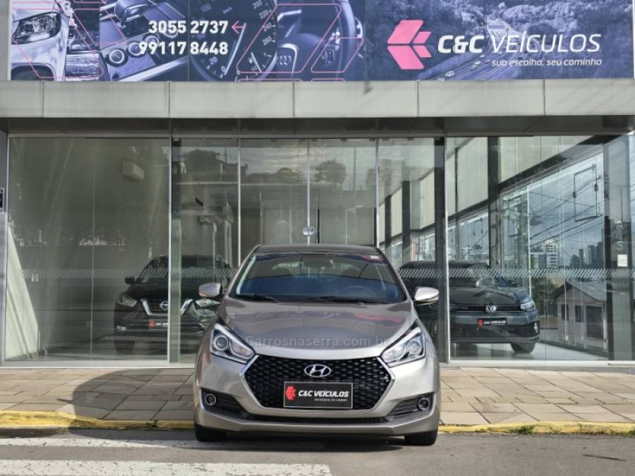 HYUNDAI - HB20 - 2019/2019 - Cinza - R$ 76.000,00