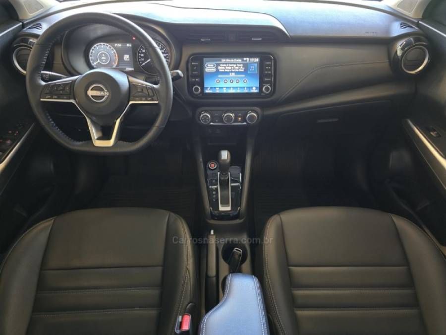 NISSAN - KICKS - 2023/2024 - Prata - R$ 116.000,00