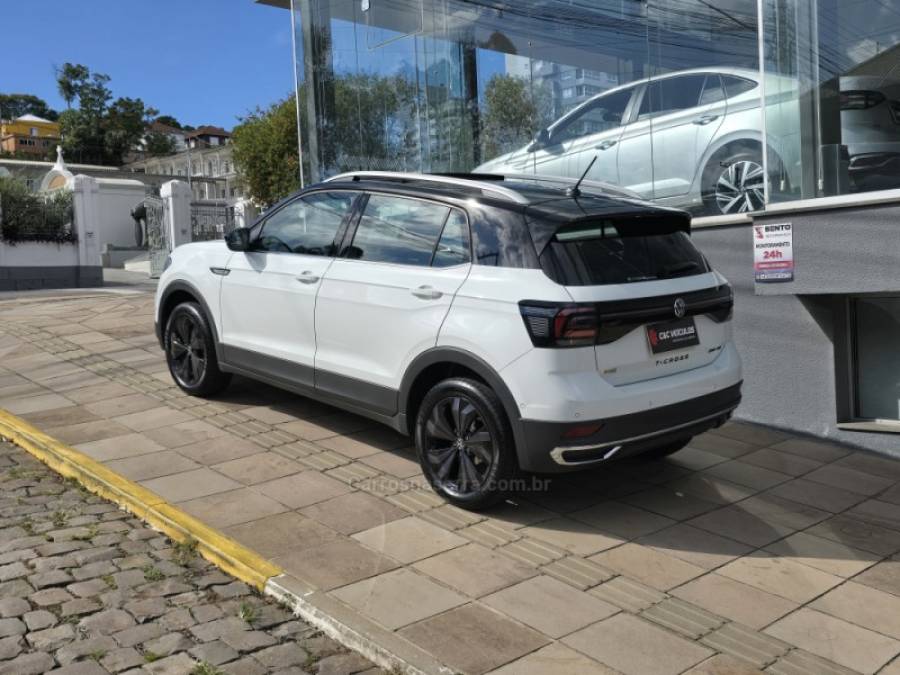 VOLKSWAGEN - T-CROSS - 2023/2024 - Branca - R$ 149.000,00