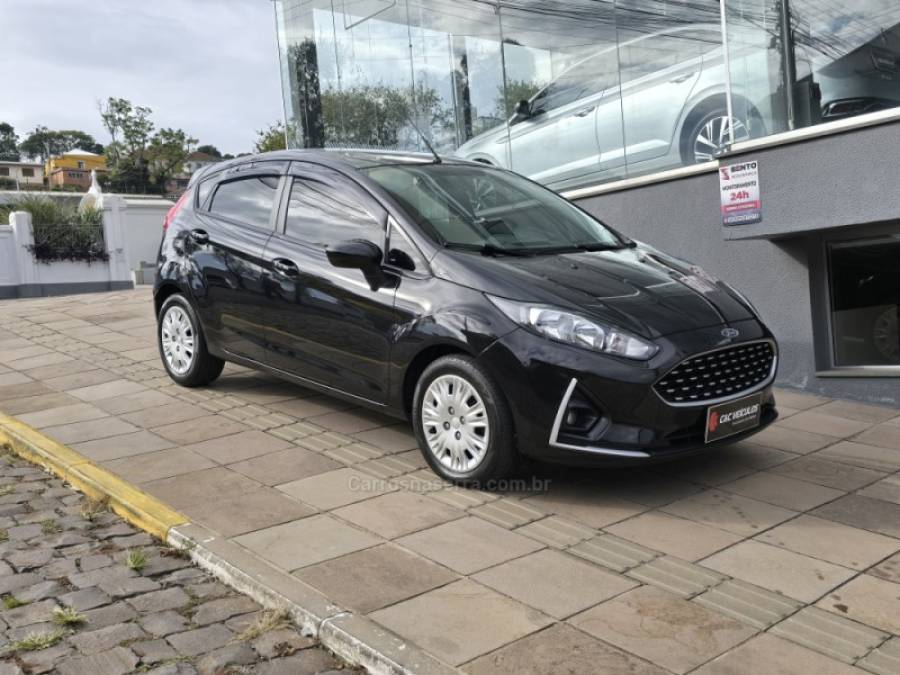 FORD - FIESTA - 2019/2019 - Preta - R$ 59.500,00