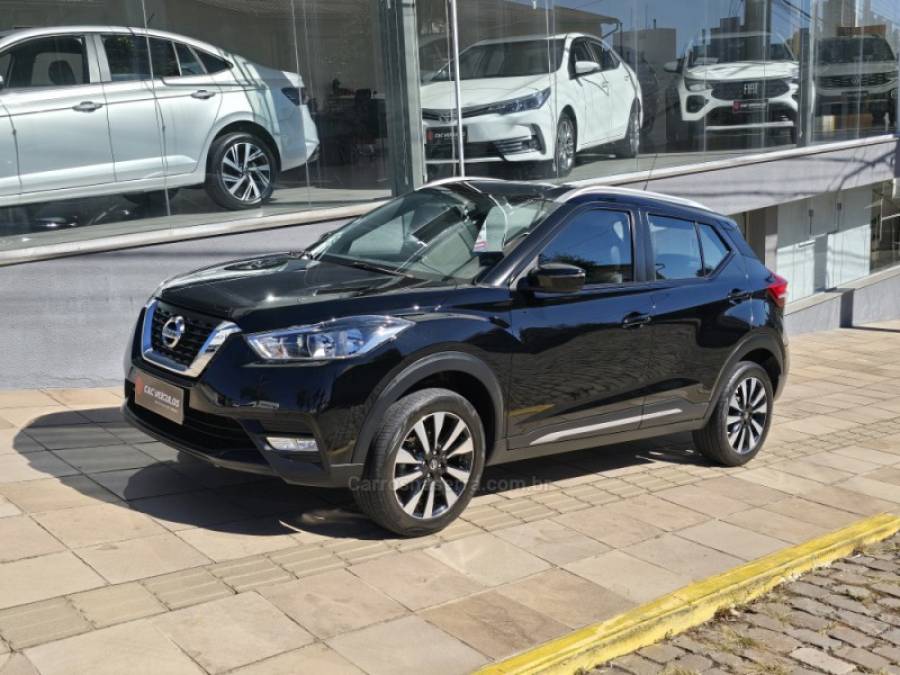 NISSAN - KICKS - 2017/2018 - Preta - R$ 84.000,00