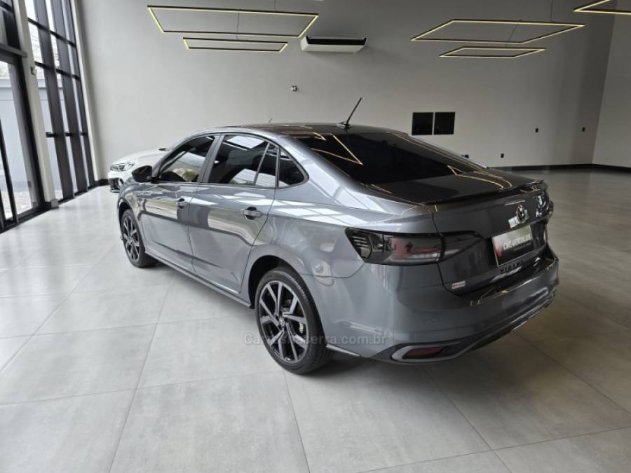 VOLKSWAGEN - VIRTUS - 2024/2025 - Cinza - R$ 136.000,00