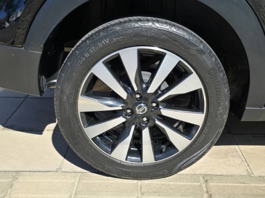 NISSAN - KICKS - 2017/2018 - Preta - R$ 84.000,00
