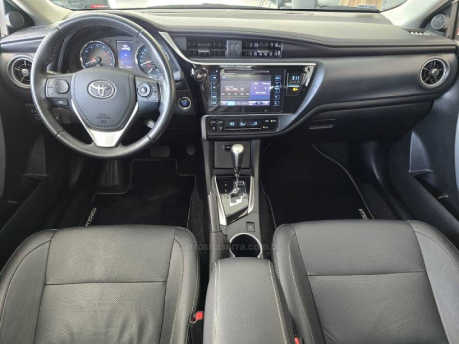TOYOTA - COROLLA - 2019/2019 - Branca - R$ 109.000,00