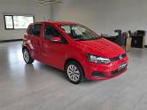 VOLKSWAGEN - FOX - 2015/2016 - Vermelha - R$ 57.000,00