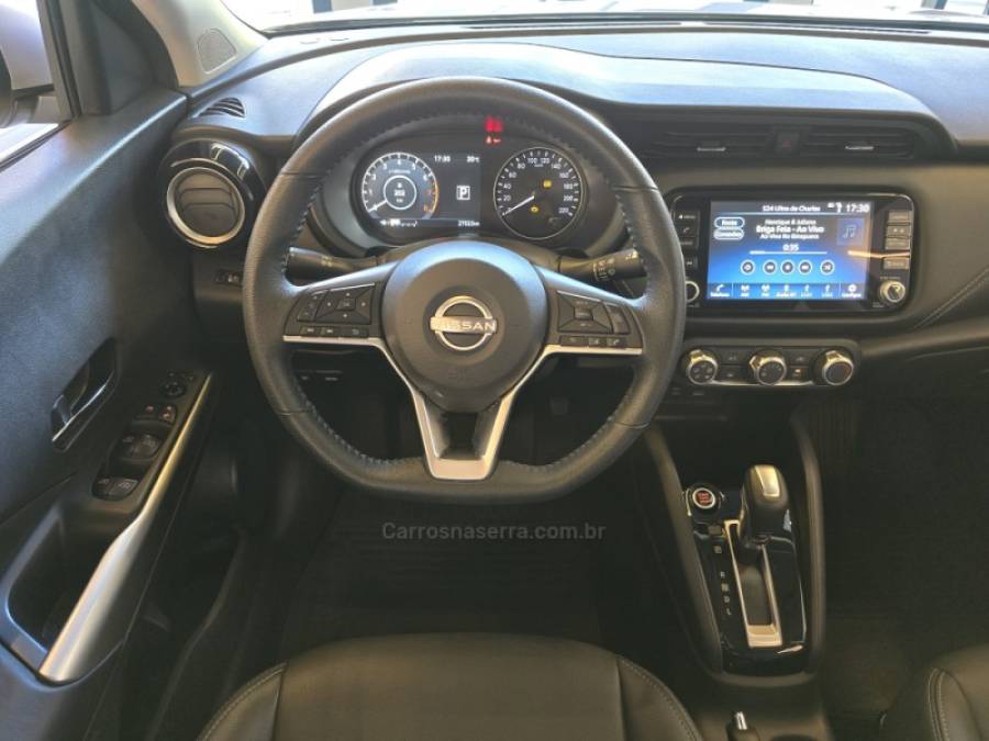 NISSAN - KICKS - 2023/2024 - Prata - R$ 116.000,00
