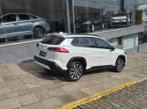 TOYOTA - COROLLA - 2023/2024 - Branca - R$ 159.000,00
